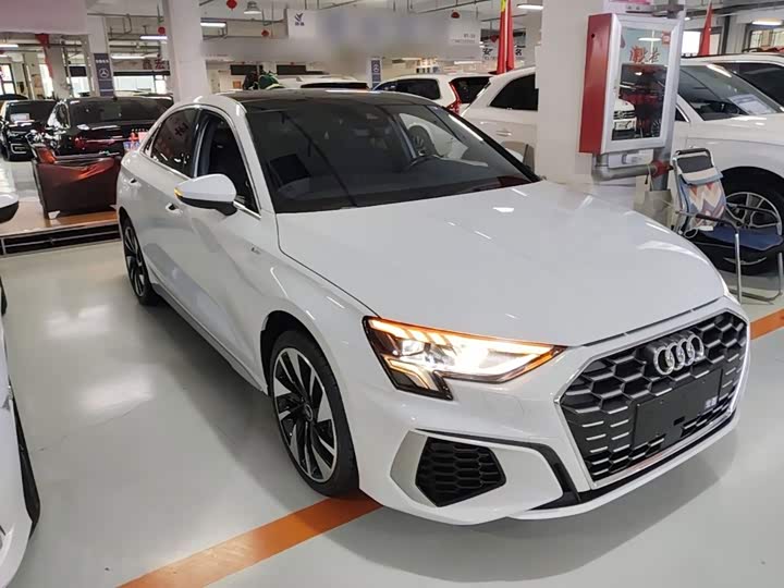 Audi A3, 2023 — фото 4 из 9