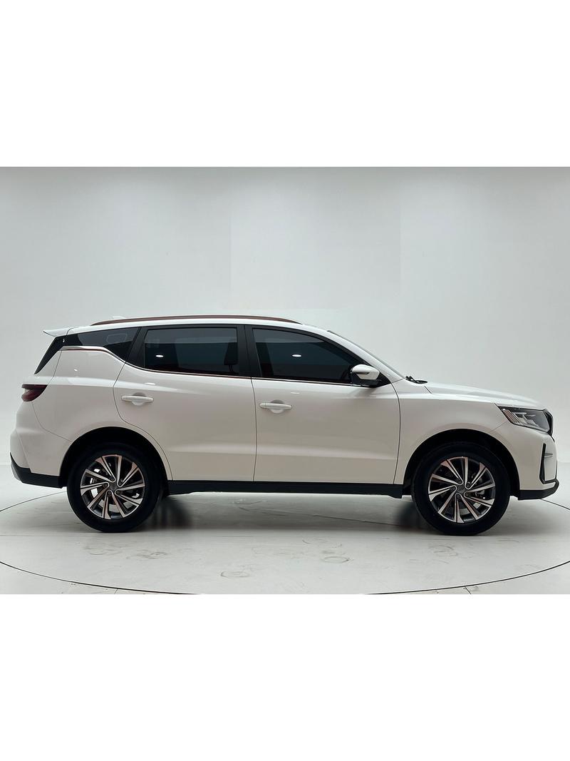 Geely Vision X6, 2022 — фото 8 из 12