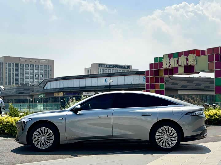 Buick Electra L7, 2025 — фото 4 из 9