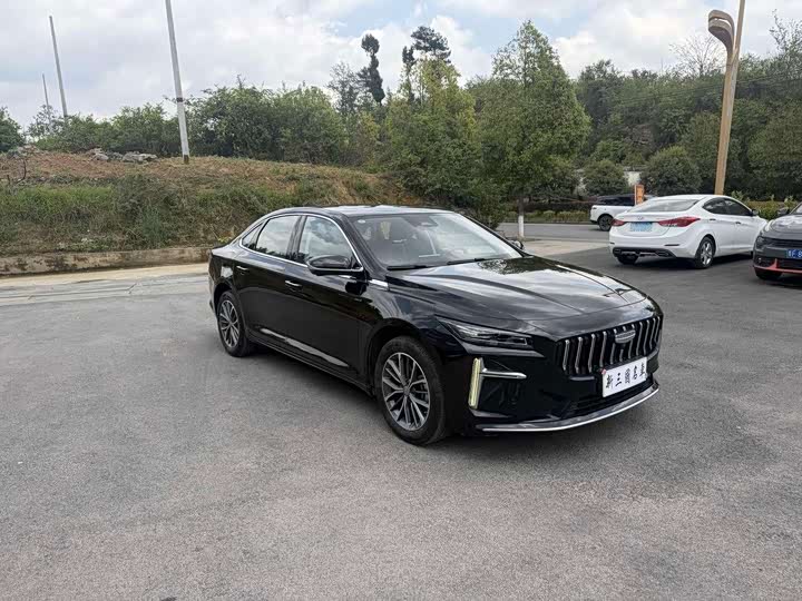 Geely Preface L, 2025 — фото 2 из 9
