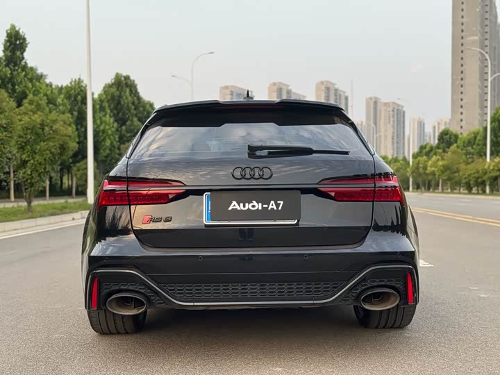 Audi RS 6, 2023 — фото 4 из 9