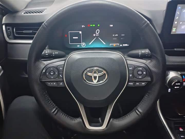 Toyota Wildlander, 2023 — фото 8 из 9