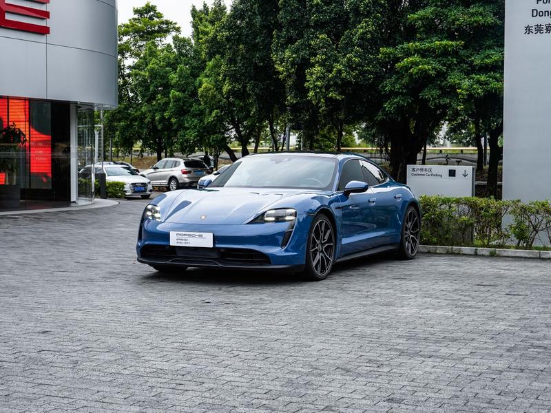 Porsche Taycan, 2023 — купить в Перми под ключ