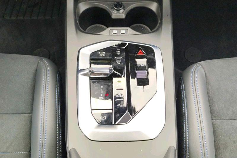 BMW 2 Series, 2025 — фото 10 из 12