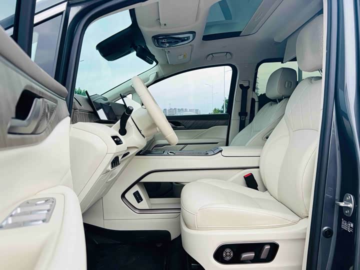 Wey 80 Hybrid, 2025 — фото 4 из 9