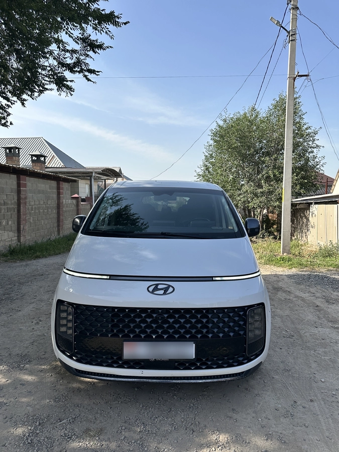 Hyundai Staria, 2021