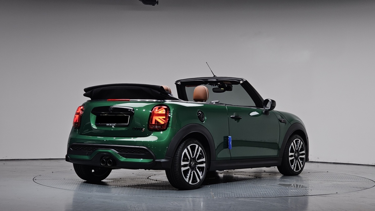 Mini Cooper Convertible, 2024 — фото 2 из 12