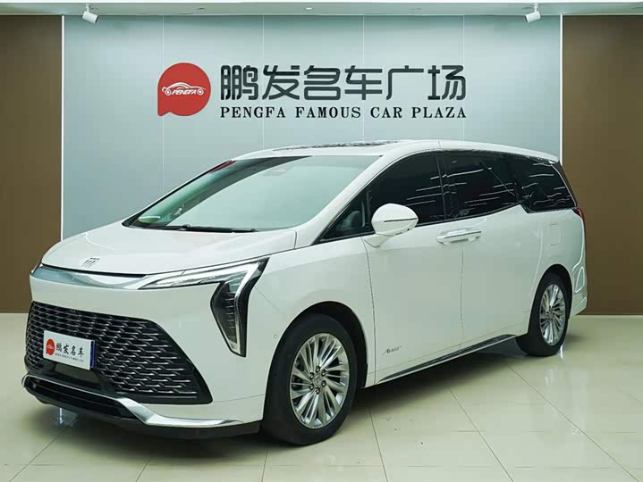 Buick GL8 Century, 2022 — купить в Туле под ключ