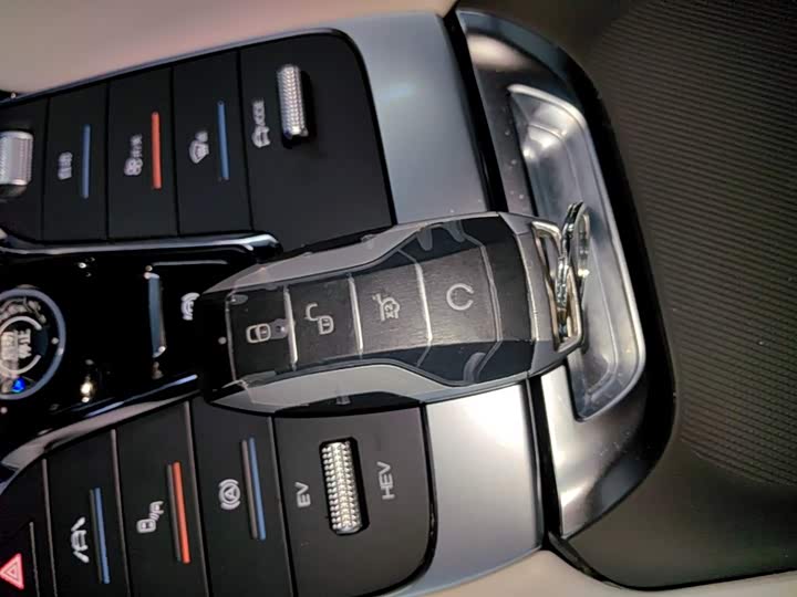 BYD Song Plus Hybrid/EV, 2021 — фото 9 из 9