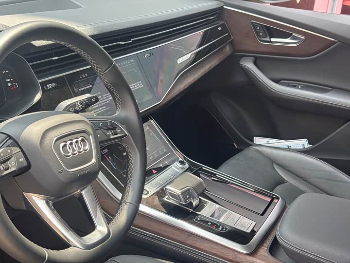 Audi Q7, 2025 — фото 7 из 9