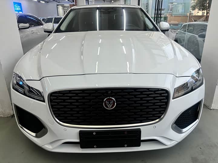 Jaguar XF L, 2023 — фото 2 из 9