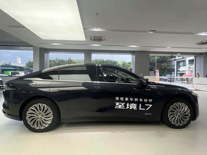 Buick Electra L7, 2025 — фото 4 из 9