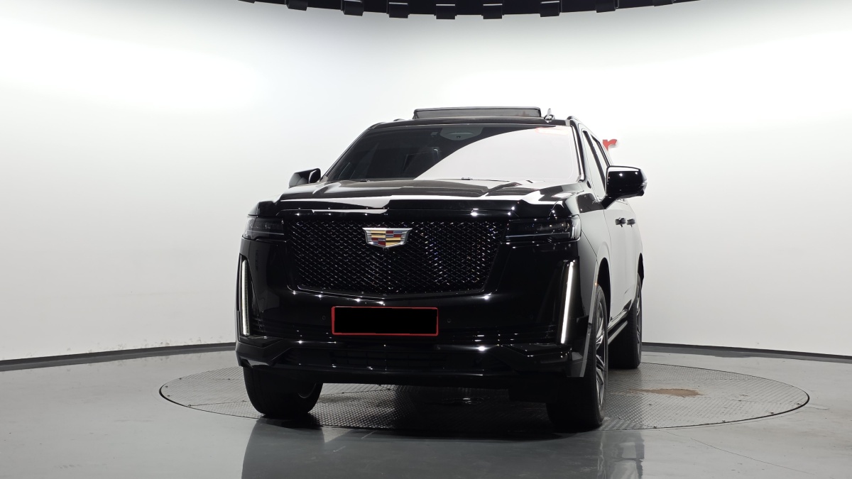 Cadillac Escalade, 2023 — фото 3 из 12