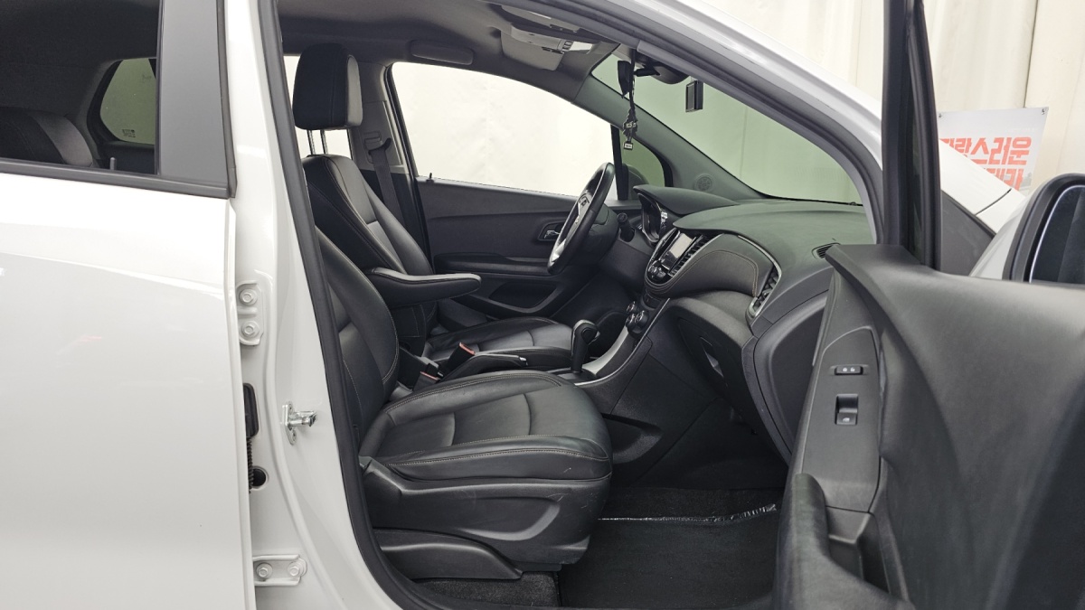 Chevrolet Trax, 2022 — фото 10 из 12