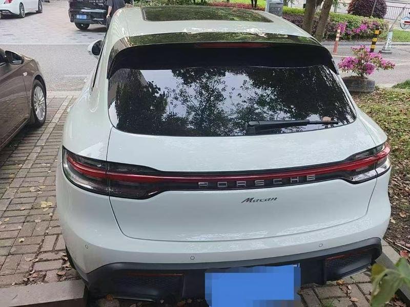 Porsche Macan, 2022 — фото 4 из 11