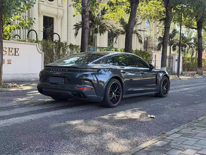 Porsche Panamera, 2024 — фото 8 из 9