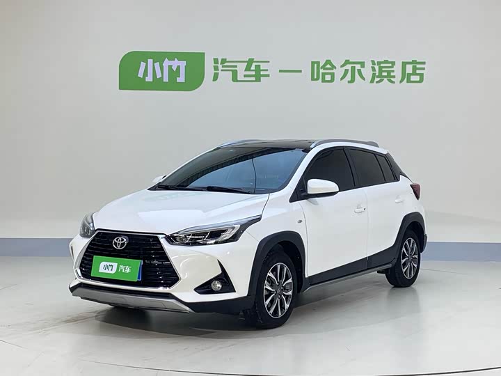 Toyota Yaris L Hatchback, 2021 — купить в Санкт-Петербурге под ключ