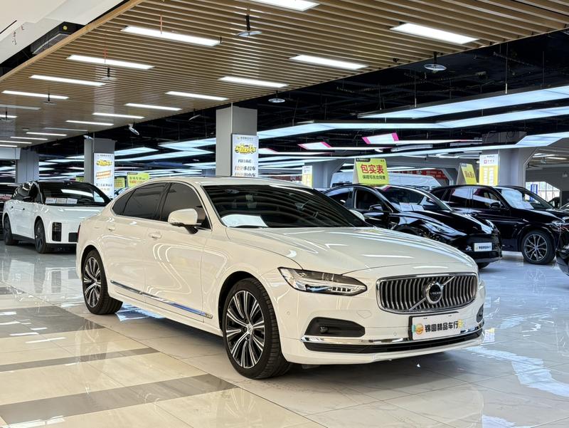 Volvo S90, 2024 — фото 3 из 12