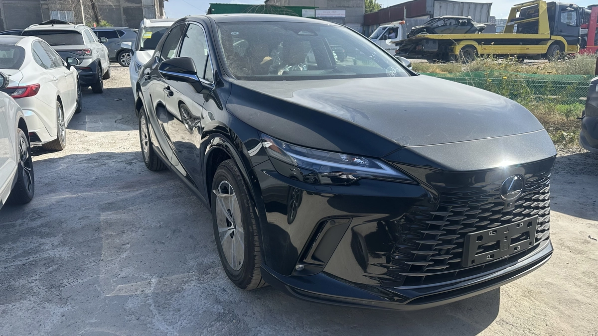 Lexus RX, 2026