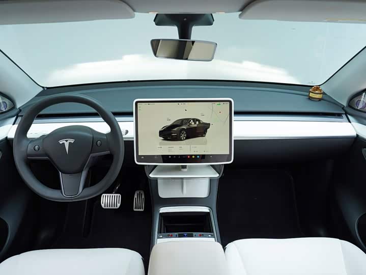 Tesla Model Y, 2023 — фото 5 из 9