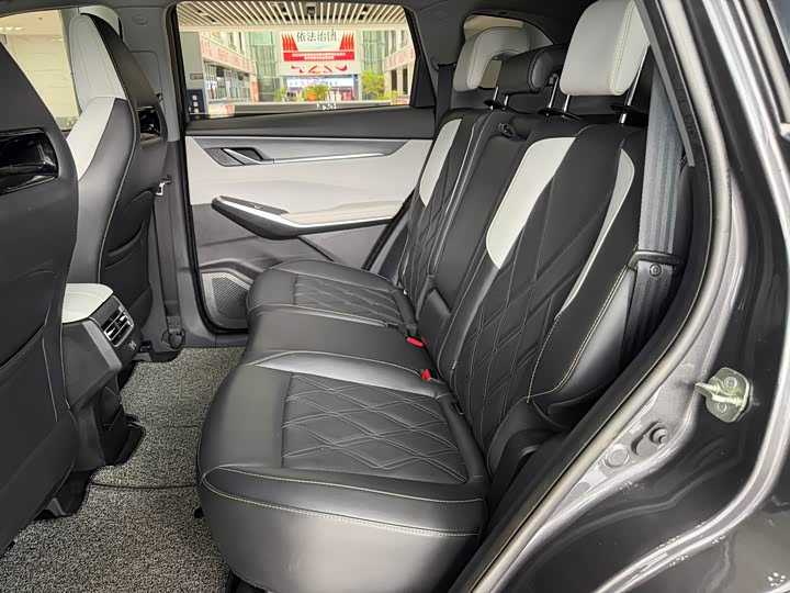 Changan CS75 Plus, 2023 — фото 4 из 9