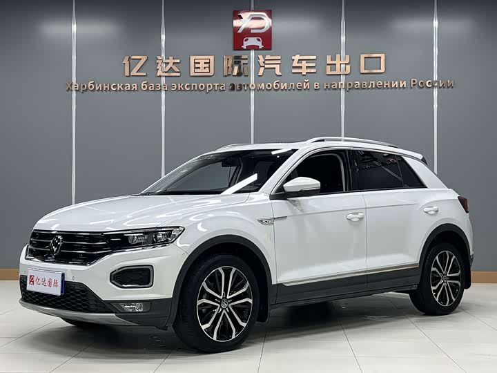 Volkswagen T-Roc, 2022 — купить в Москве под ключ