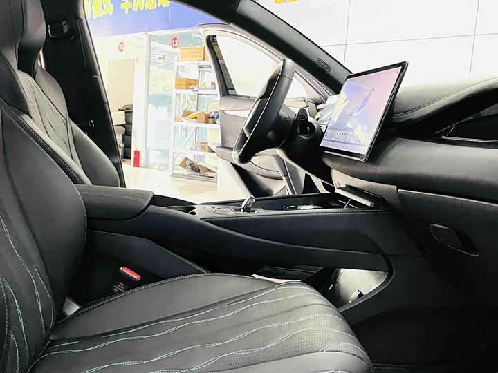 BYD Seal 06 Hybrid/EV, 2025 — фото 6 из 9