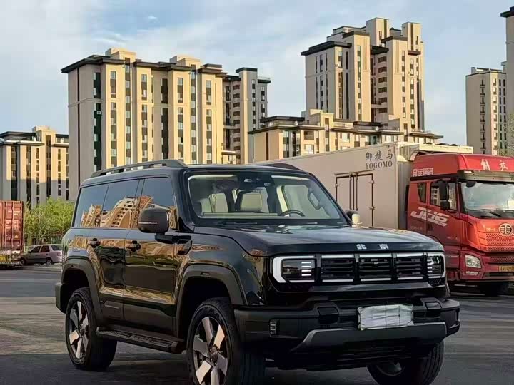BAIC Beijing BJ40 Hybrid, 2025 — фото 3 из 9