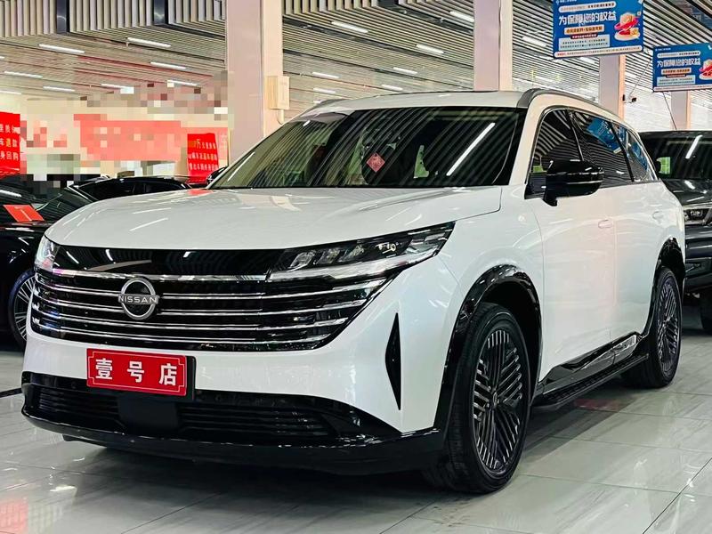 Nissan Pathfinder, 2023 — купить в Санкт-Петербурге под ключ