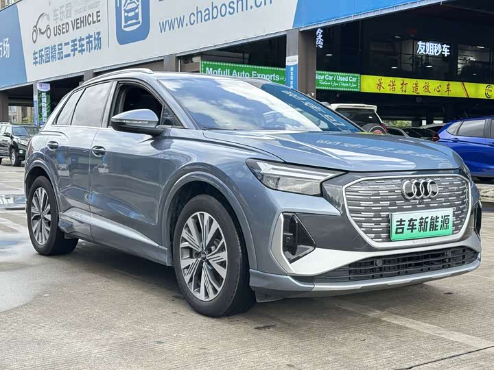 Audi Q4 e-tron, 2025 — фото 3 из 9