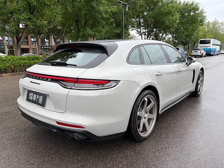 Porsche Panamera, 2023 — фото 4 из 9