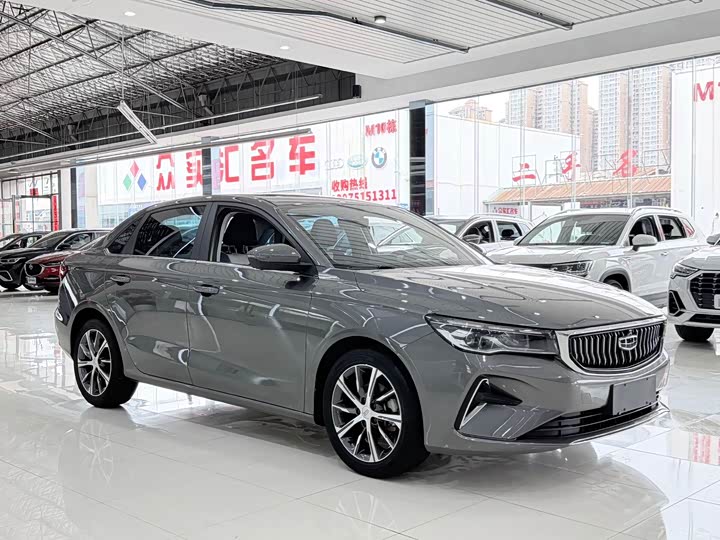 Geely Emgrand, 2022 — фото 3 из 9