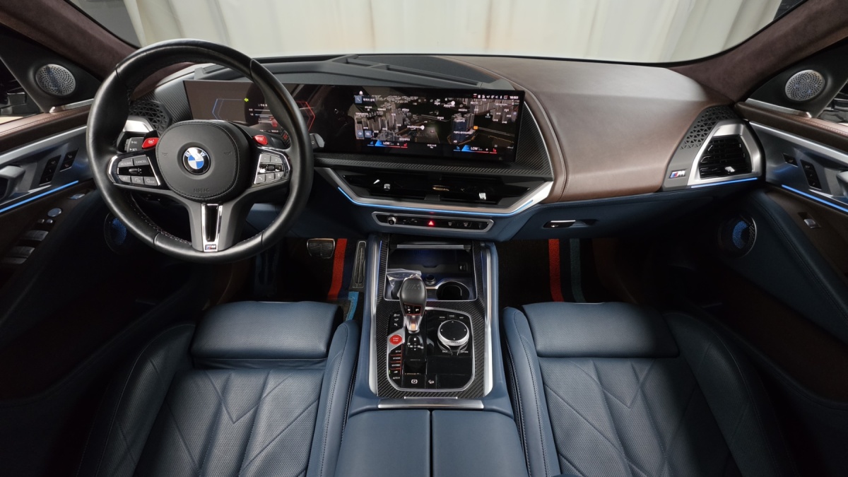 BMW XM, 2023 — фото 7 из 12