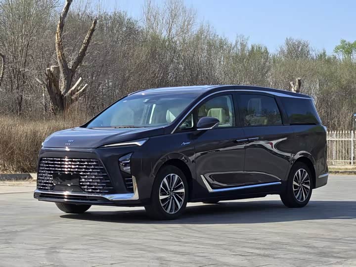 Buick GL8 Hybrid, 2025 — купить в Санкт-Петербурге под ключ