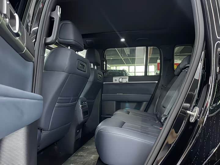 BYD FangChengBao Titanium 7 (Tai 7), 2025 — фото 4 из 9