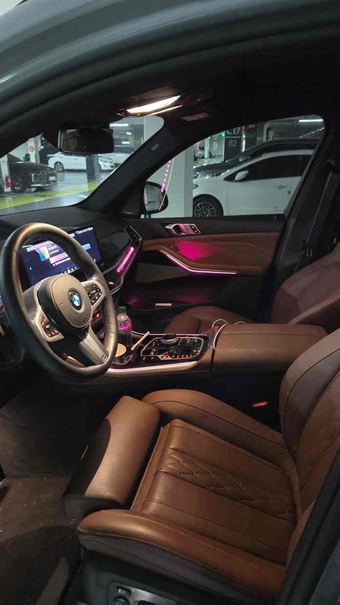 BMW X5, 2025 — фото 2 из 2