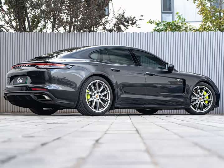 Porsche Panamera Hybrid, 2022 — фото 3 из 9