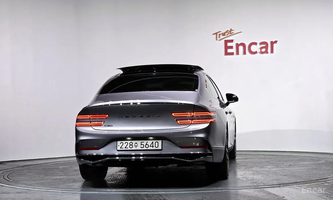 Genesis G80, 2023 — фото 4 из 12