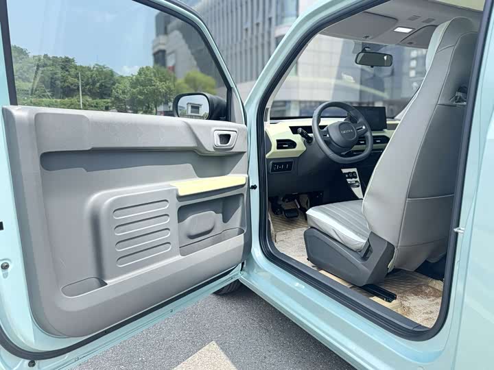 Geely Galaxy Panda Mini, 2023 — фото 8 из 9