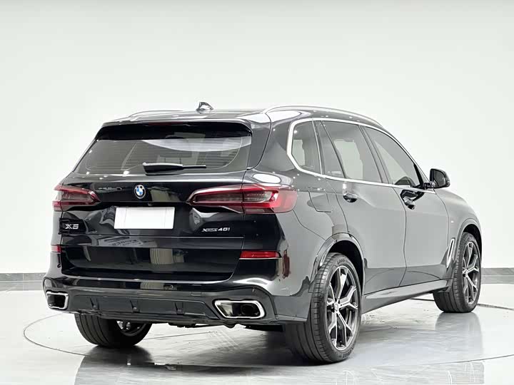 BMW X5, 2023 — фото 7 из 9