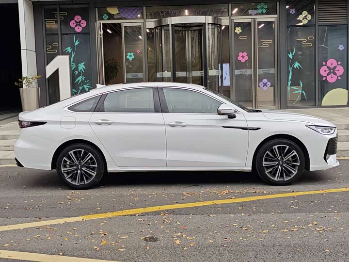 Chery Arrizo 8, 2025 — фото 3 из 9