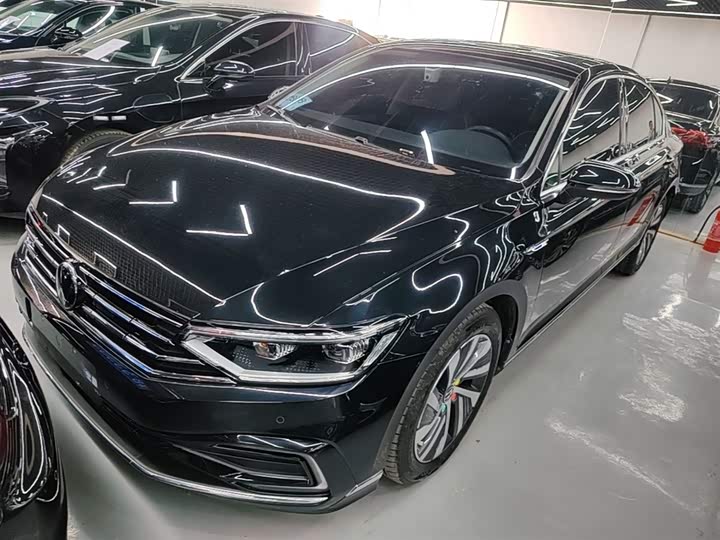 Volkswagen Magotan GTE Hybrid, 2024 — фото 2 из 9