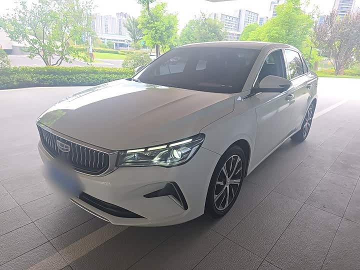Geely Emgrand, 2023 — фото 2 из 9