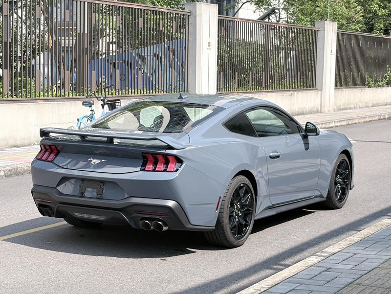 Ford Mustang, 2026 — фото 7 из 12