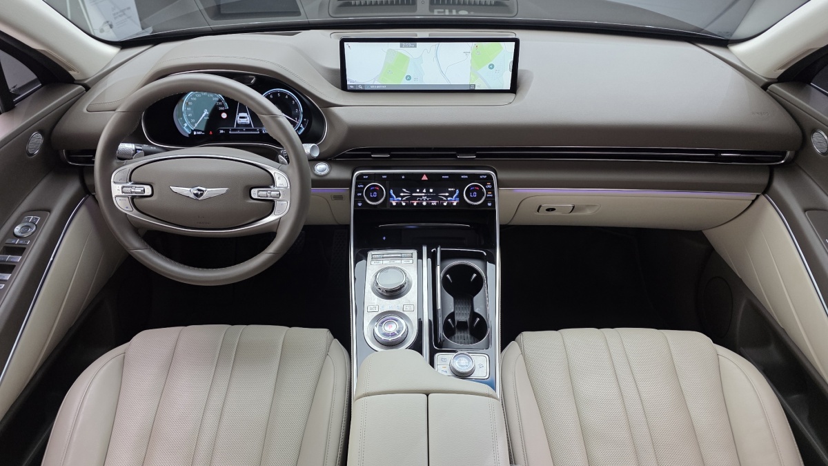 Genesis GV80, 2023 — фото 7 из 12