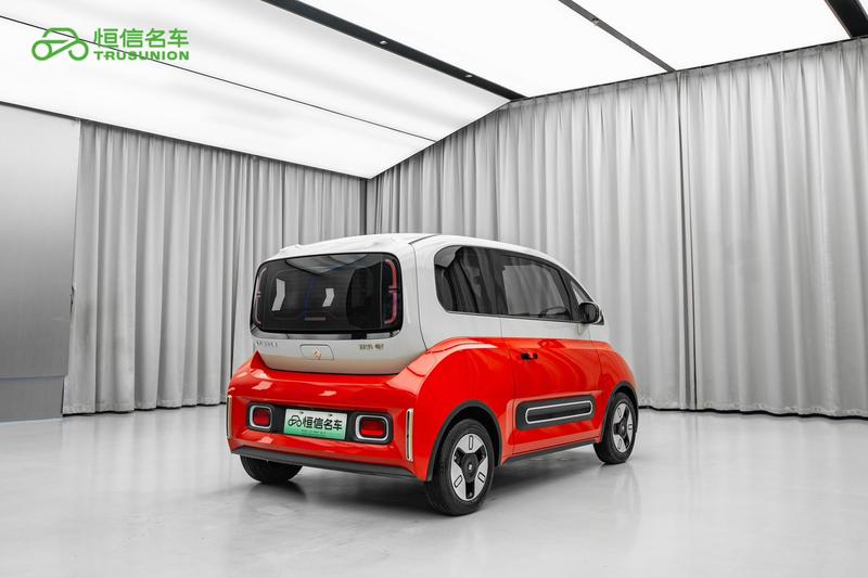 Baojun KiWi EV, 2022 — фото 6 из 12