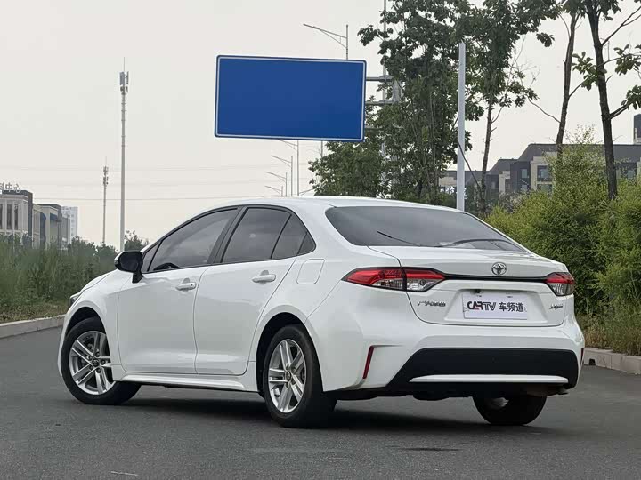 Toyota Levin, 2022 — фото 4 из 9
