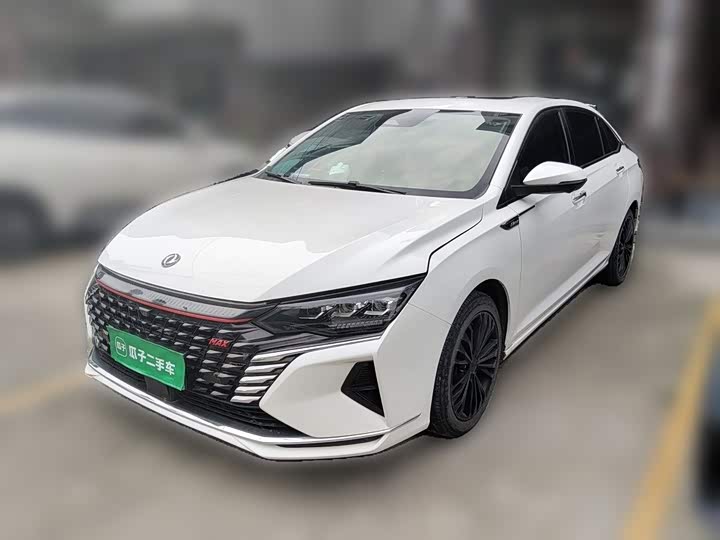 Dongfeng Aeolus Yixuan Max, 2022 — купить в Ульяновске под ключ