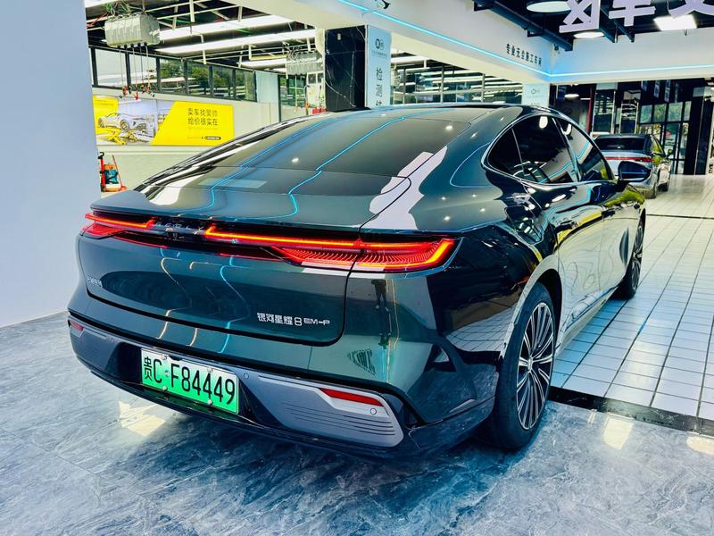 Geely Galaxy Starshine 8 EM-i, 2025 — фото 6 из 9