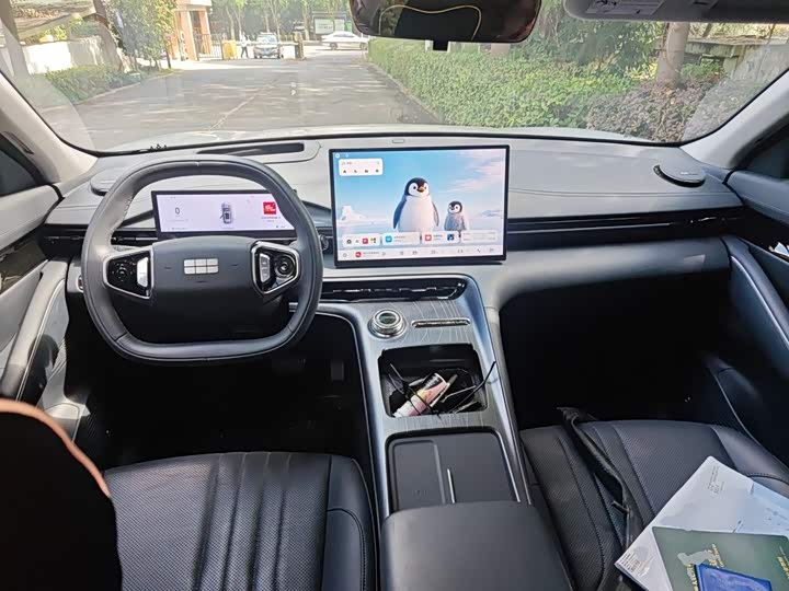 Geely Galaxy E5, 2024 — фото 5 из 9